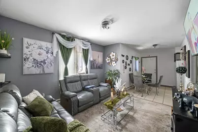 9 S Elm St, Lynn, MA 01905 - Photo 12