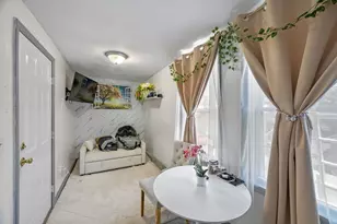 9 S Elm St, Lynn, MA 01905 - Photo 16