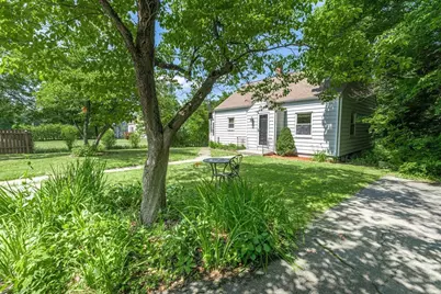 152 Southbridge Rd, Dudley, MA 01571 - Photo 2