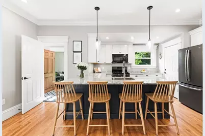 36 Leonard St, North Attleboro, MA 02760 - Photo 4