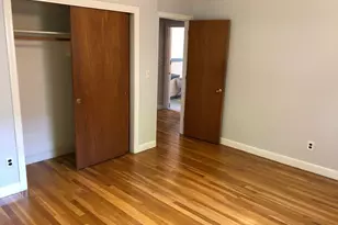 4 Hawthorne St, Watertown, MA 02472 - Photo 8