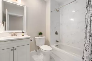 18 Johnson Ave, Quincy, MA 02169 - Photo 14