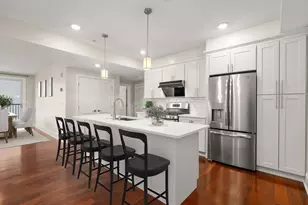 18 Johnson Ave, Quincy, MA 02169 - Photo 2