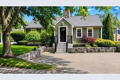 273 Center St, Hanover, MA 02339 - Photo 42