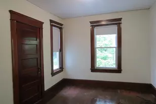58 Maple St, Greenfield, MA 01301 - Photo 6