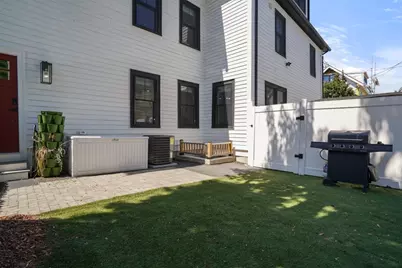 4 Fairlee Street, Somerville, MA 02144 - Photo 22