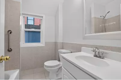 51 Metropolitan Ave, Boston, MA 02131 - Photo 24