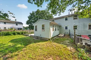 17 Pine Knoll Ln, Taunton, MA 02780 - Photo 10