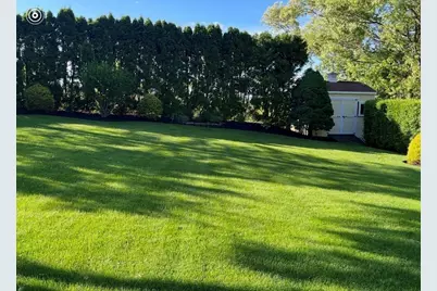 16 Mount View Ave, Auburn, MA 01501 - Photo 40
