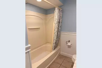 16 Mount View Ave, Auburn, MA 01501 - Photo 12