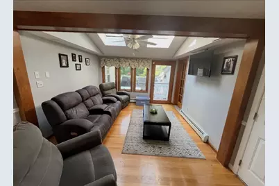 16 Mount View Ave, Auburn, MA 01501 - Photo 4