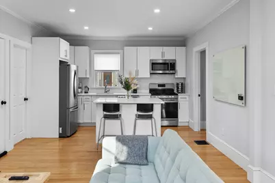 14 Everett #14-1, Medford, MA 02155 - Photo 4