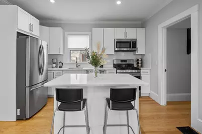 14 Everett #14-1, Medford, MA 02155 - Photo 12