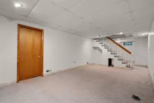 15 Herbert Ave, Springfield, MA 01119 - Photo 20