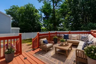 15 Herbert Ave, Springfield, MA 01119 - Photo 4