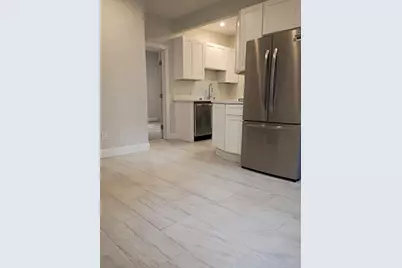 7 Cliff St #1, Attleboro, MA 02703 - Photo 2