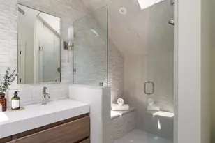 11 Mt Auburn St, Cambridge, MA 02138 - Photo 18