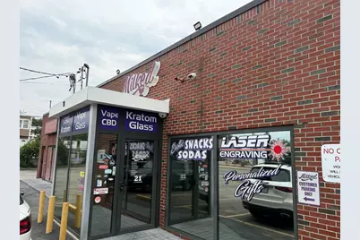 71 Arlington St #2, Watertown, MA 02472 - Photo 2