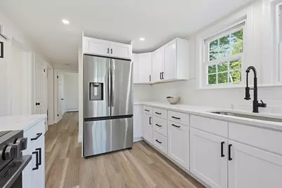 104 Fairmount Ave, Saugus, MA 01906 - Photo 14