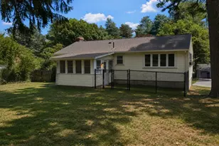 165 King Philip St, Weymouth, MA 02190 - Photo 4