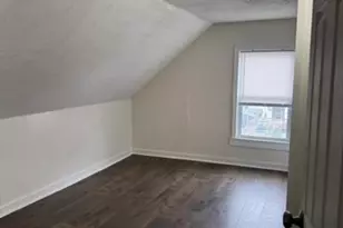 77 Agawam St, Lowell, MA 01852 - Photo 16
