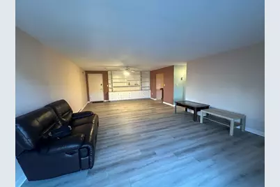 1321 Worcester Rd #612, Framingham, MA 01701 - Photo 4