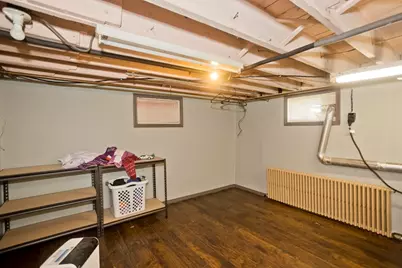 26 Grace St, Chicopee, MA 01020 - Photo 32