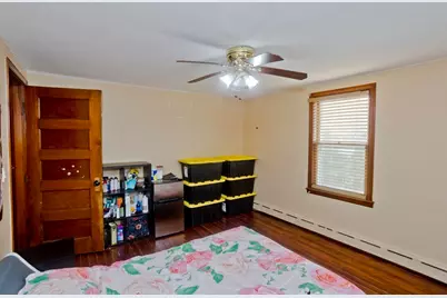 26 Grace St, Chicopee, MA 01020 - Photo 14