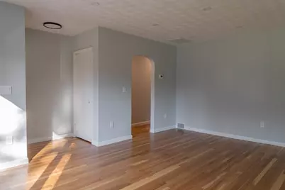 177 Hartford Ave E, Uxbridge, MA 01569 - Photo 14