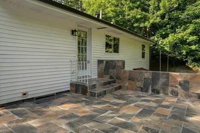 177 Hartford Ave E, Uxbridge, MA 01569 - Photo 30