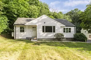 177 Hartford Ave E, Uxbridge, MA 01569 - Photo 1
