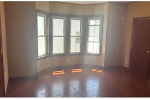 119 Robeson St, Fall River, MA 02720 - Photo 2