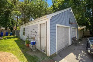 160 Lincoln Rd, Barnstable, MA 02601 - Photo 18