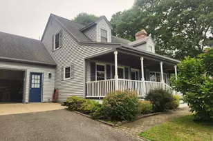 15 Cleveland Ave, Wareham, MA 02532 - Photo 2