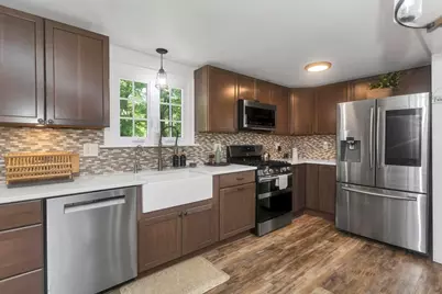 30 Cove Island Rd, South Hadley, MA 01075 - Photo 12