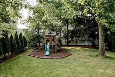 17 Eliot Road, Belmont, MA 02478 - Photo 36