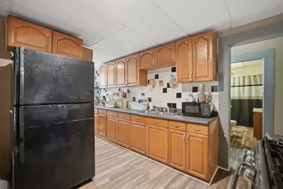 102-104 Cambridge St, Springfield, MA 01109 - Photo 12