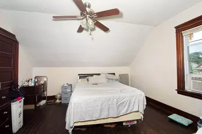 7 Clarence St, Worcester, MA 01610 - Photo 16