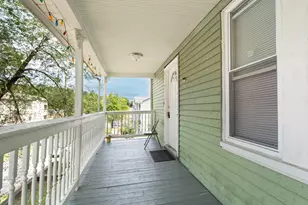 7 Clarence St, Worcester, MA 01610 - Photo 6