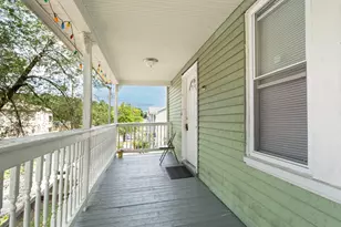 7 Clarence St, Worcester, MA 01610 - Photo 6
