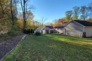 203 Buckley Blvd, Chicopee, MA 01020 - Photo 30