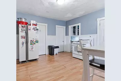 143 Division St, New Bedford, MA 02744 - Photo 8