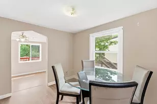 127 Sunnyside Ave, Arlington, MA 02474 - Photo 8