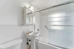 127 Sunnyside Ave, Arlington, MA 02474 - Photo 14