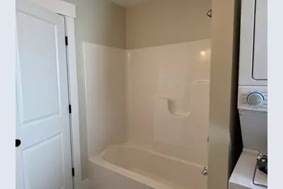 480 Wareham St #12, Middleborough, MA 02346 - Photo 16