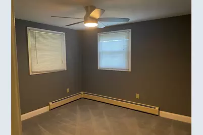 10 Brenan St, Holyoke, MA 01040 - Photo 10