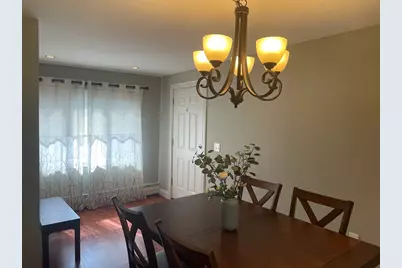 10 Brenan St, Holyoke, MA 01040 - Photo 4