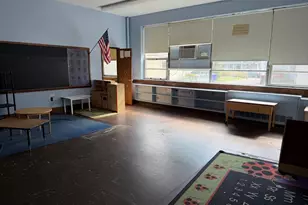 385 High St, Fall River, MA 02720 - Photo 1