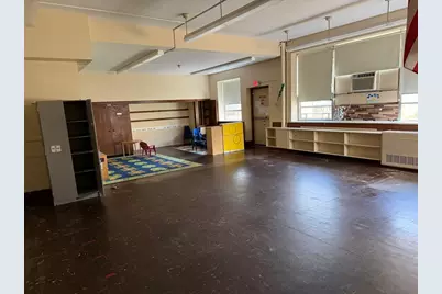 385 High St, Fall River, MA 02720 - Photo 12