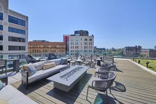 400 Stuart St, Boston, MA 02116 - Photo 38